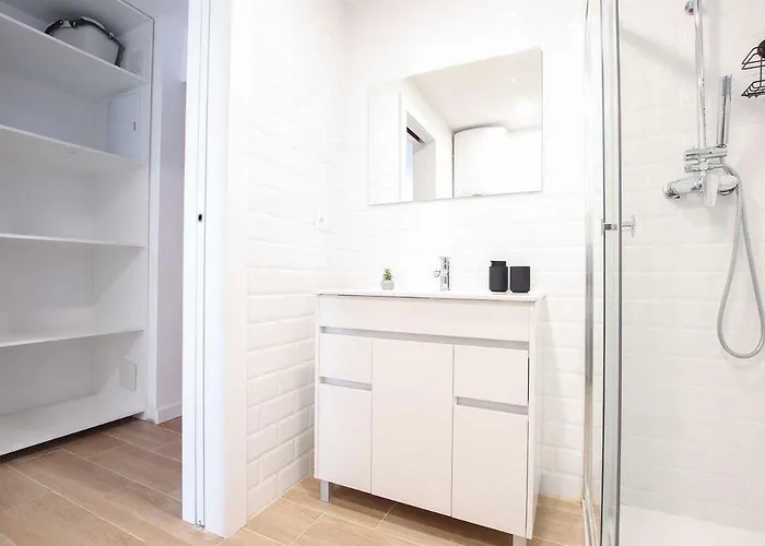 Moderno Estudio En Apartamento Torremolinos