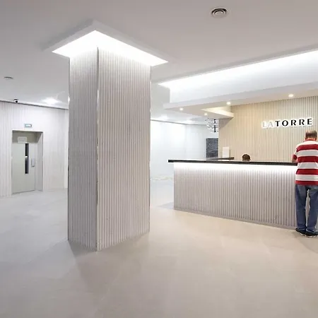 Moderno Estudio En * Торремолинос